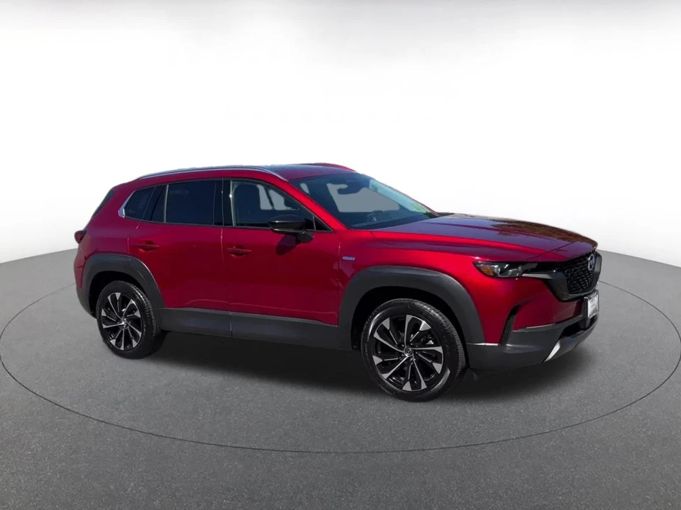2025 Mazda CX-50 - Image 2 of 31