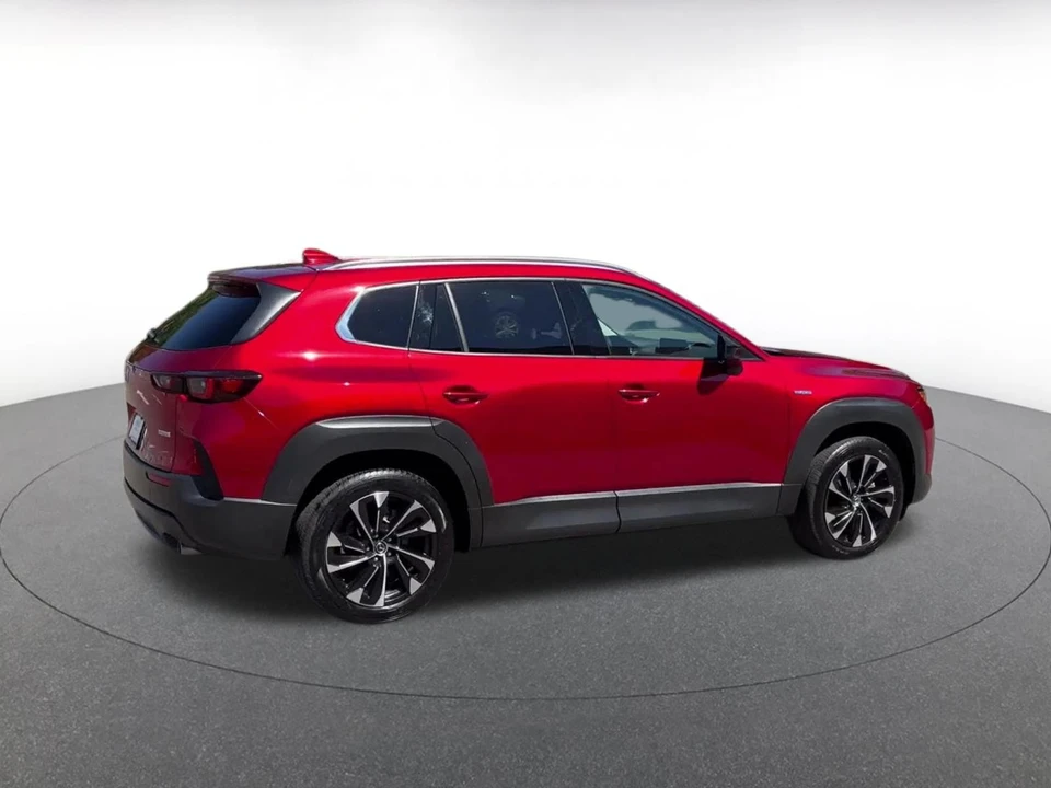 2025 Mazda CX-50 - Image 14 of 31