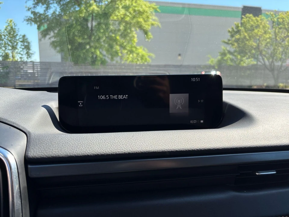 2025 Mazda CX-50 - Image 18 of 31