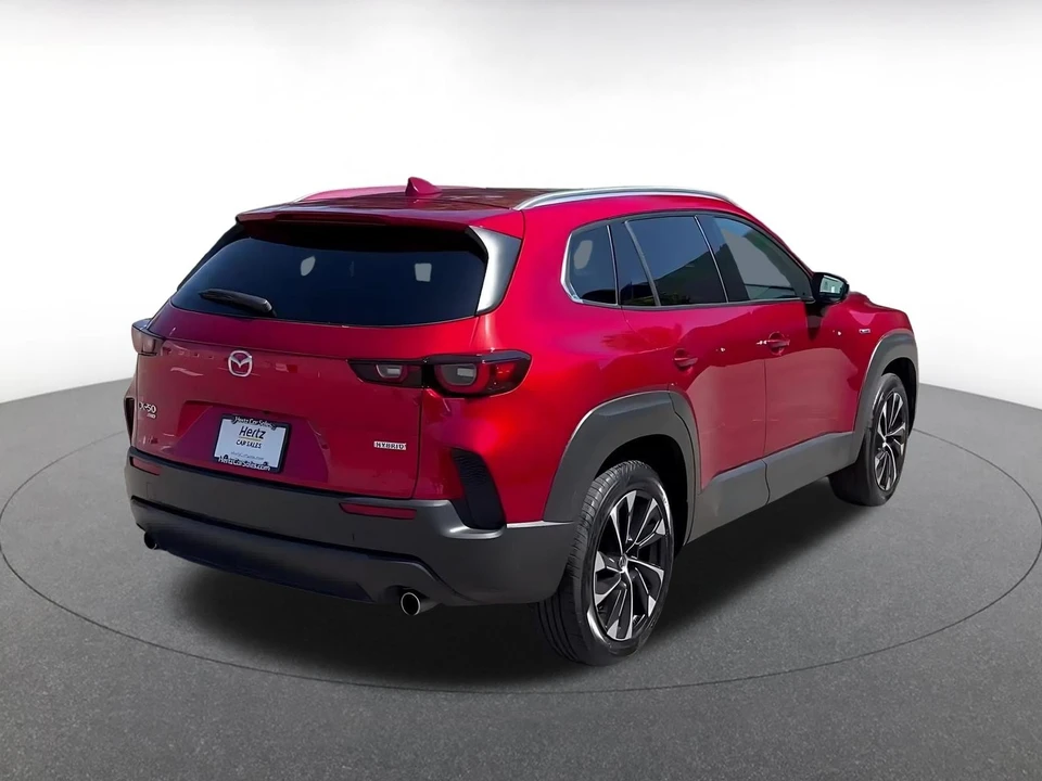 2025 Mazda CX-50 - Image 13 of 31