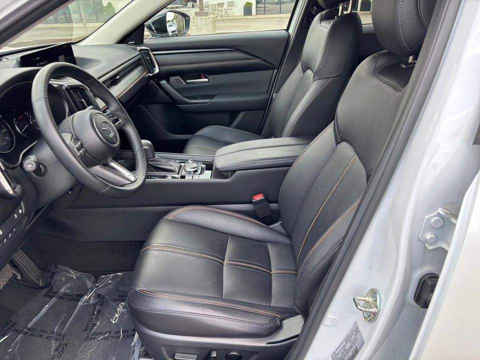 2025 Mazda CX-50 - Image 30 of 31