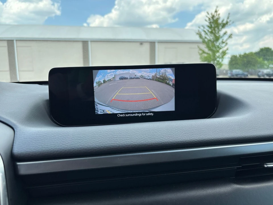 2025 Mazda CX-50 - Image 27 of 31