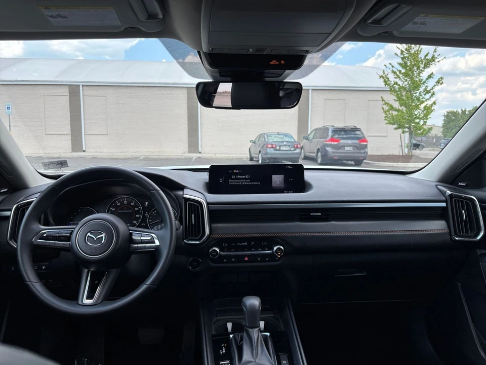 2025 Mazda CX-50 - Image 30 of 31