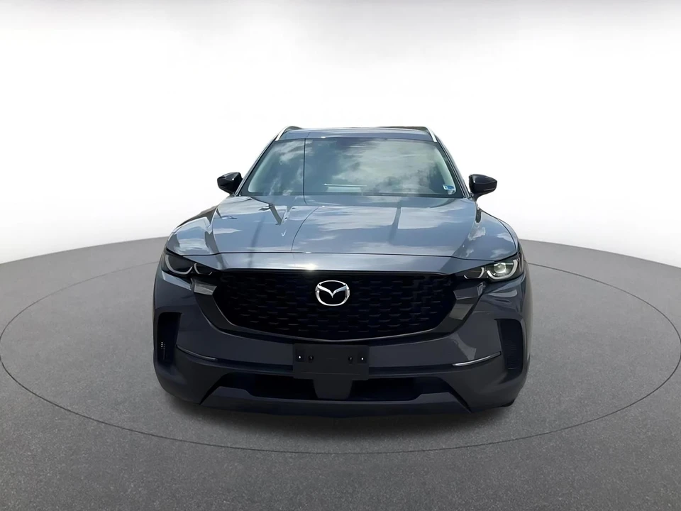 2025 Mazda CX-50 - Image 4 of 31
