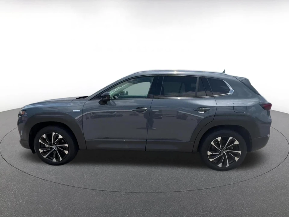 2025 Mazda CX-50 - Image 11 of 31