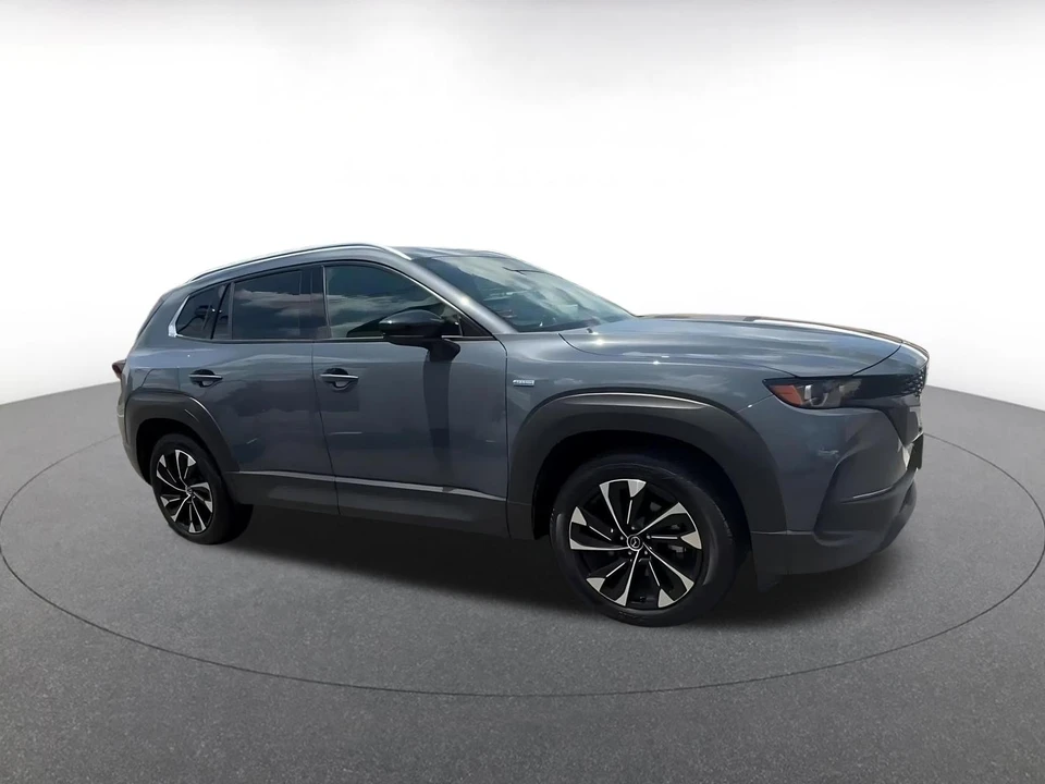 2025 Mazda CX-50 - Image 2 of 31