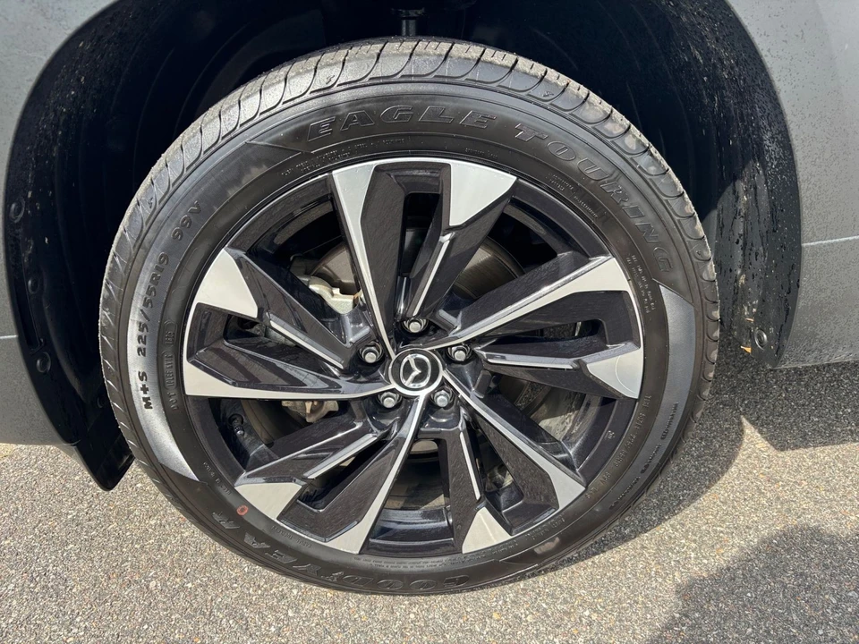 2025 Mazda CX-50 - Image 30 of 31