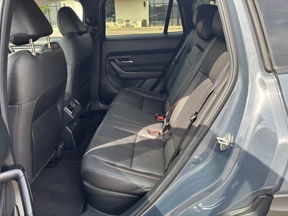 2025 Mazda CX-50 - Image 30 of 31