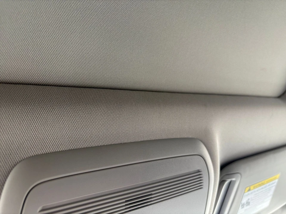 2025 Mazda CX-50 - Image 28 of 31