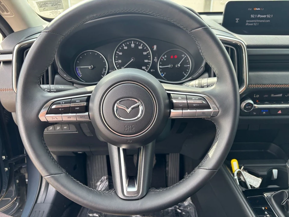 2025 Mazda CX-50 - Image 27 of 31