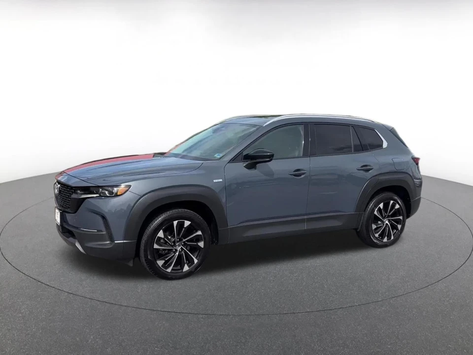 2025 Mazda CX-50 - Image 7 of 31