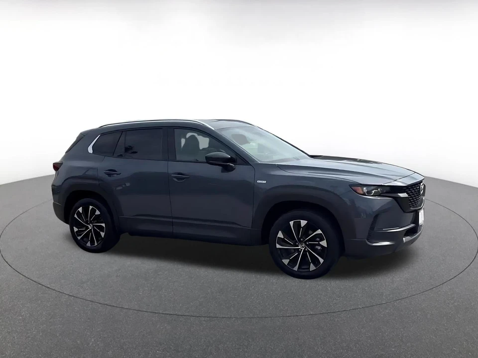 2025 Mazda CX-50 - Image 2 of 31