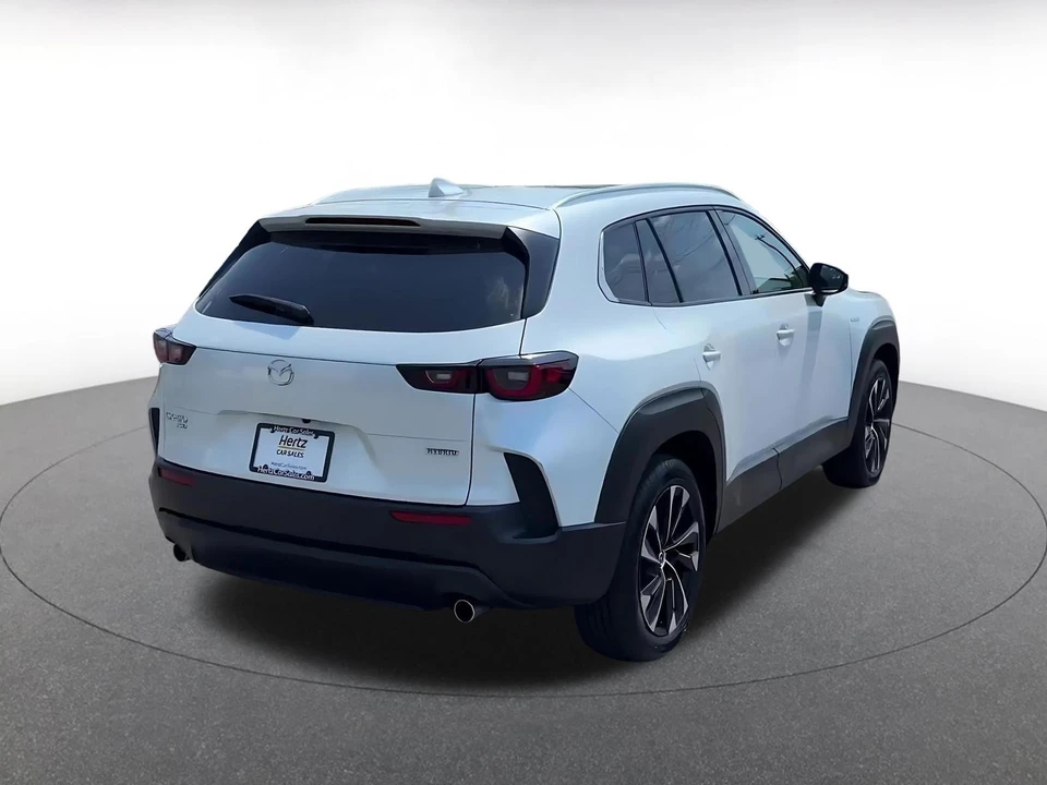 2025 Mazda CX-50 - Image 16 of 31