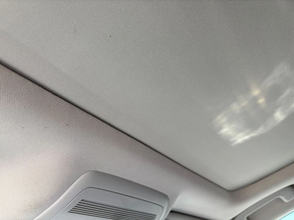 2025 Mazda CX-50 - Image 25 of 31