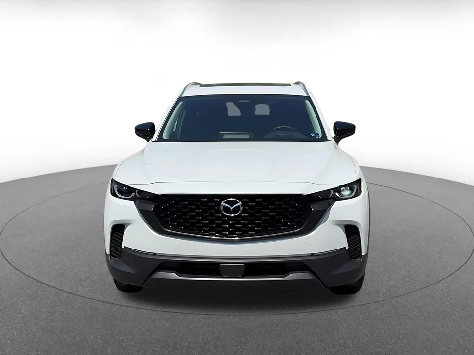 2025 Mazda CX-50 - Image 4 of 31