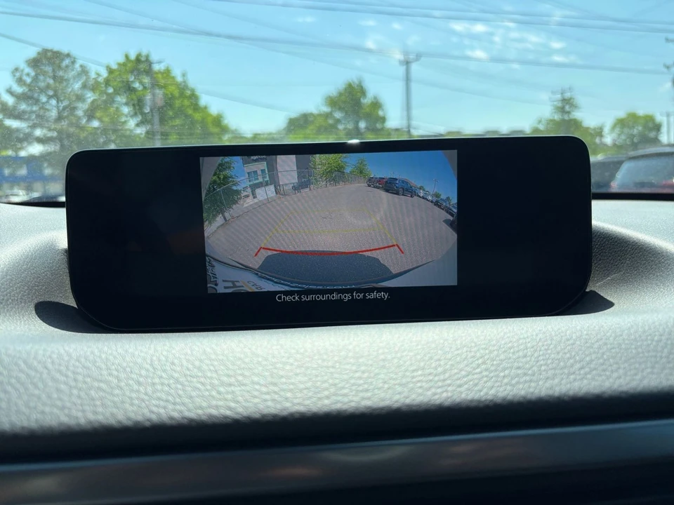 2025 Mazda CX-50 - Image 21 of 31