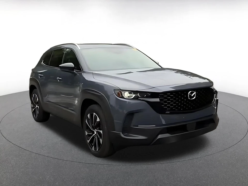 2025 Mazda CX-50 - Image 2 of 31