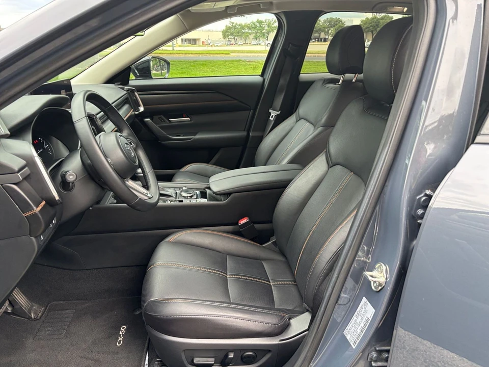 2025 Mazda CX-50 - Image 29 of 31