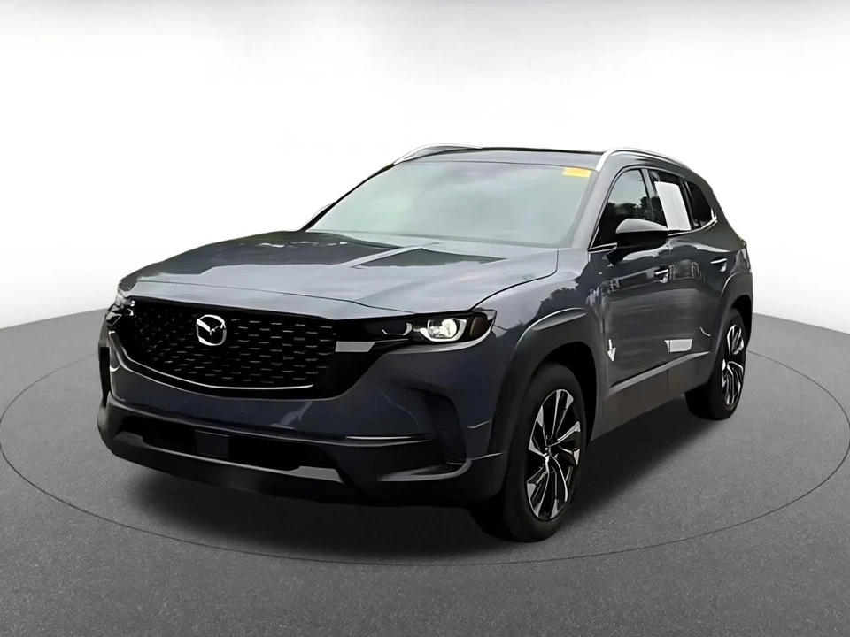 2025 Mazda CX-50 - Image 4 of 31
