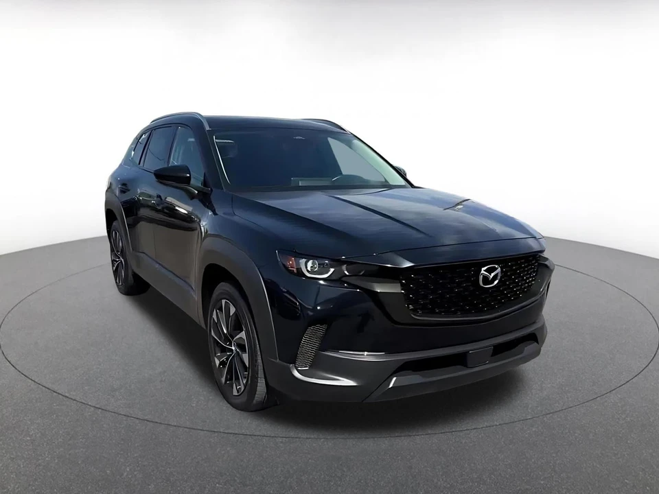 2025 Mazda CX-50 - Image 3 of 31