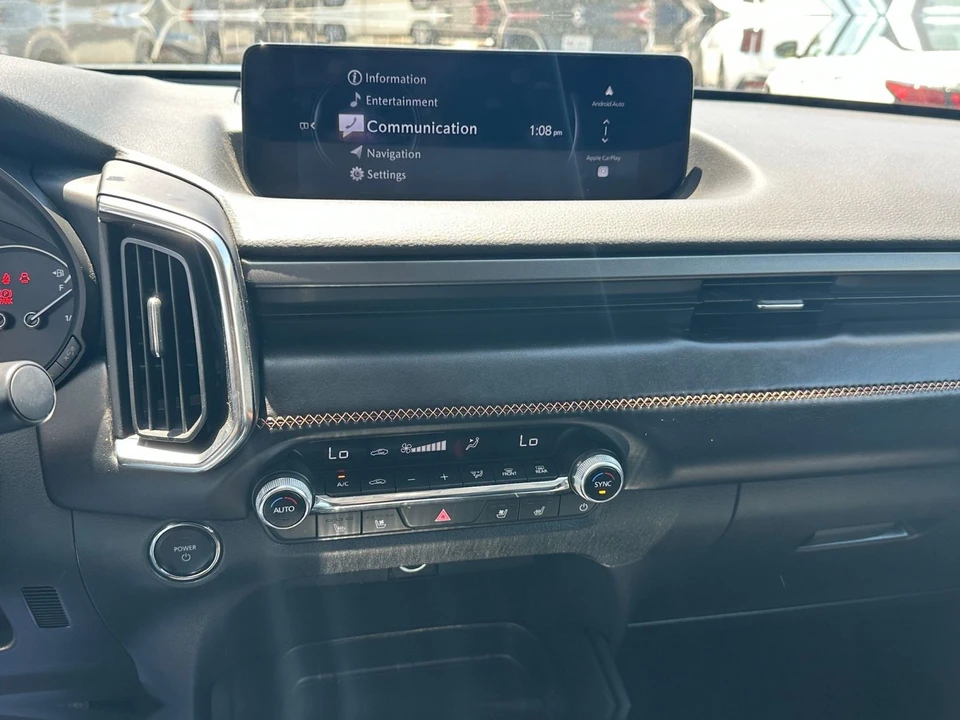 2025 Mazda CX-50 - Image 16 of 31
