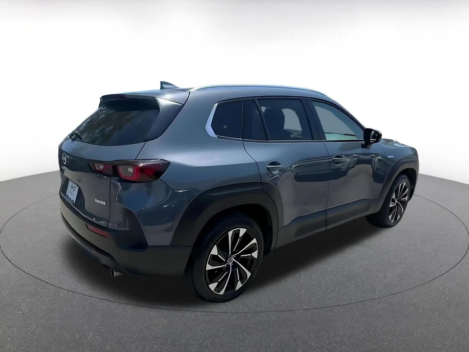 2025 Mazda CX-50 - Image 13 of 31