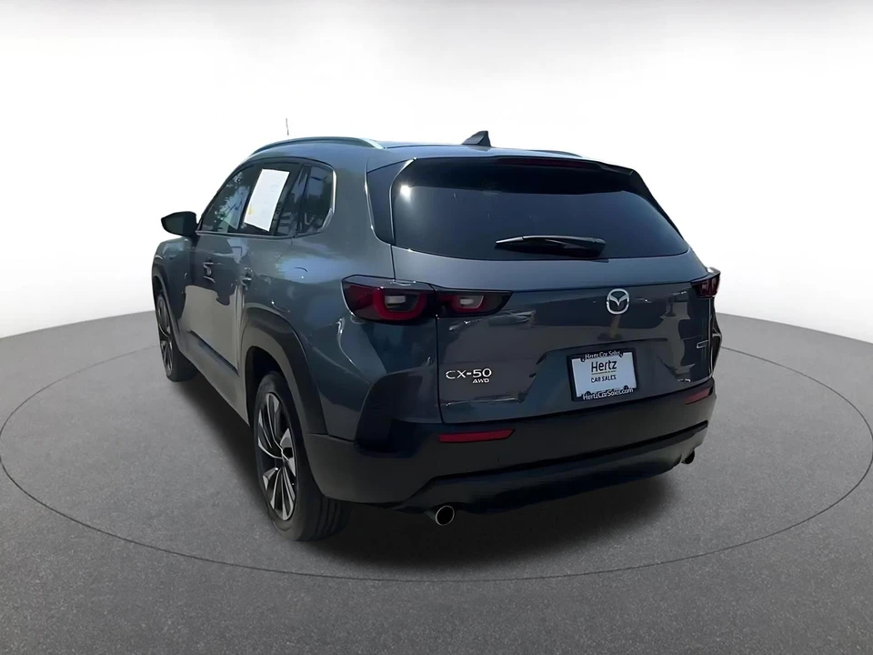 2025 Mazda CX-50 - Image 11 of 31