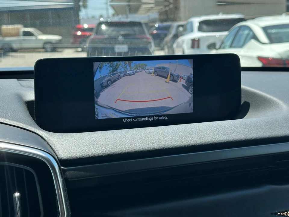 2025 Mazda CX-50 - Image 23 of 31