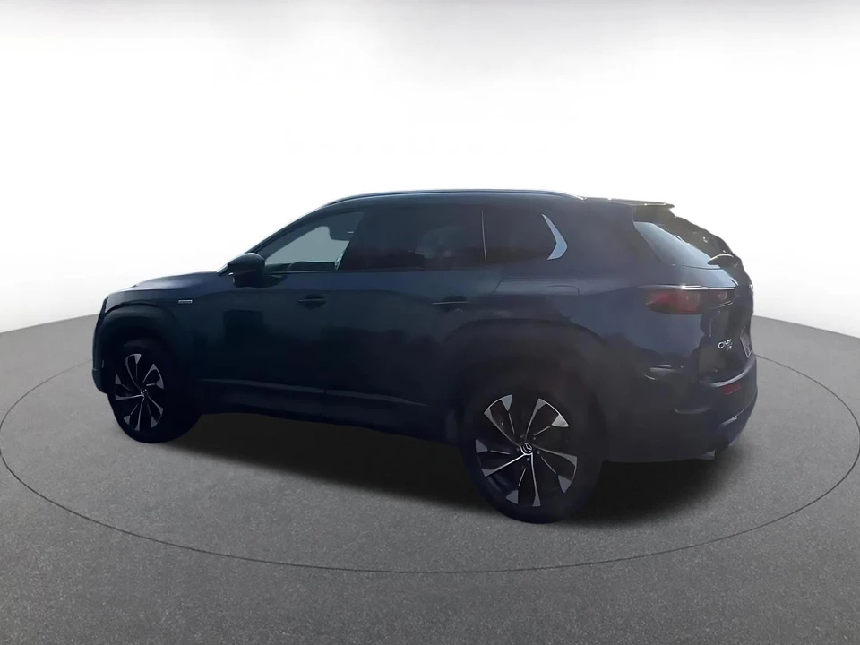2025 Mazda CX-50 - Image 12 of 31