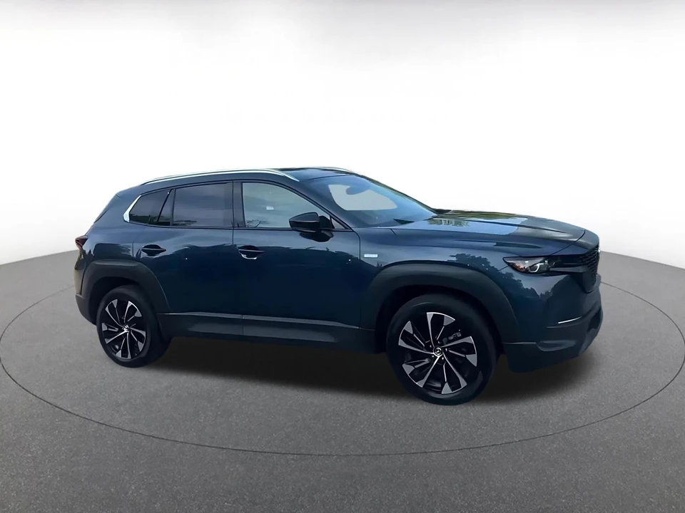 2025 Mazda CX-50 - Image 2 of 31