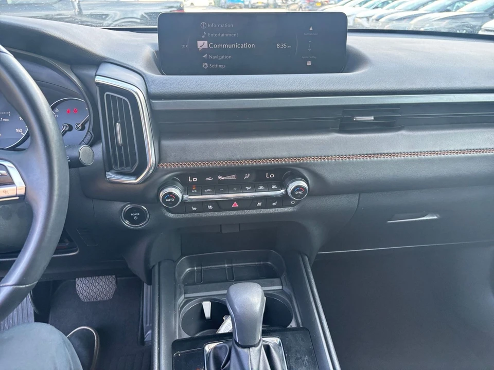 2025 Mazda CX-50 - Image 19 of 31