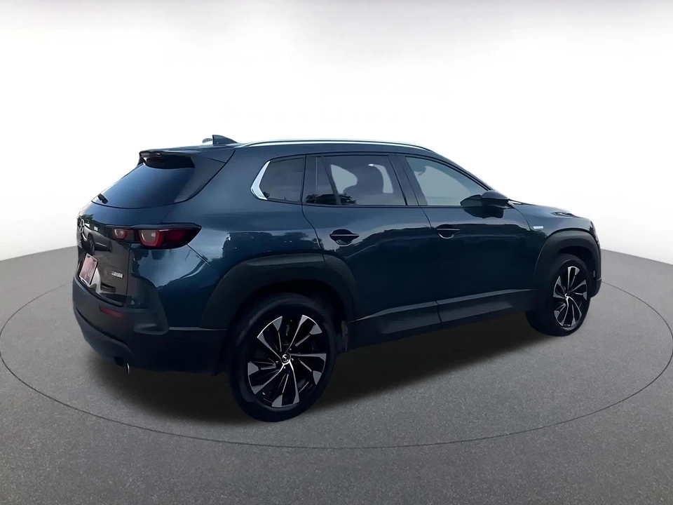 2025 Mazda CX-50 - Image 17 of 31