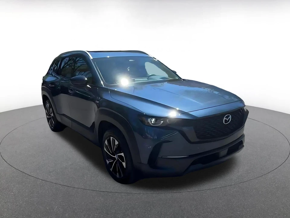 2025 Mazda CX-50 - Image 3 of 31