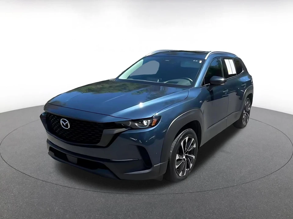 2025 Mazda CX-50 - Image 8 of 31