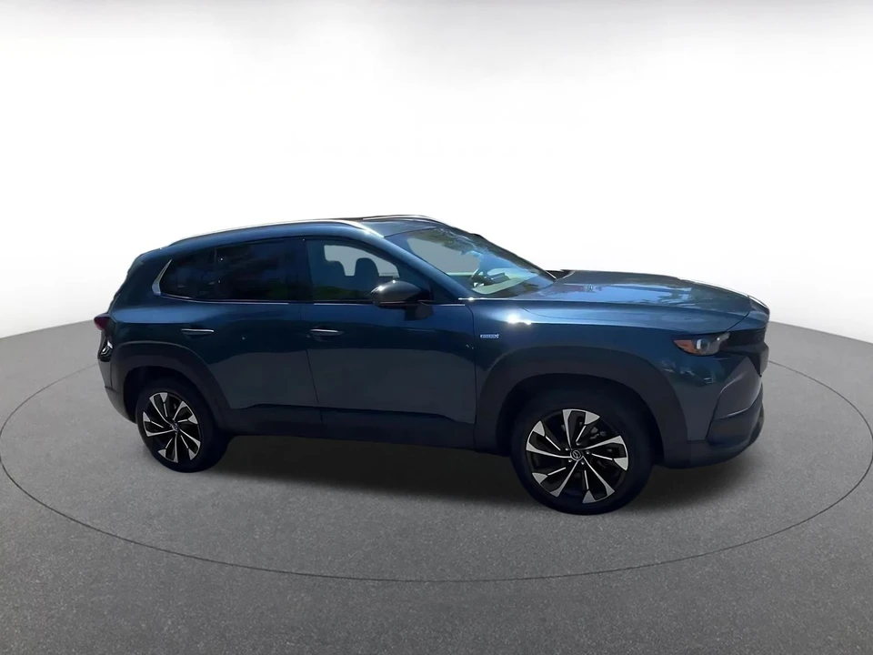 2025 Mazda CX-50 - Image 2 of 31
