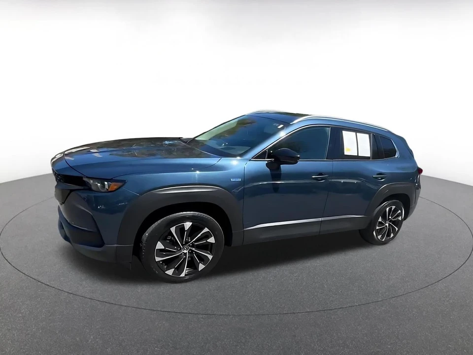 2025 Mazda CX-50 - Image 9 of 31