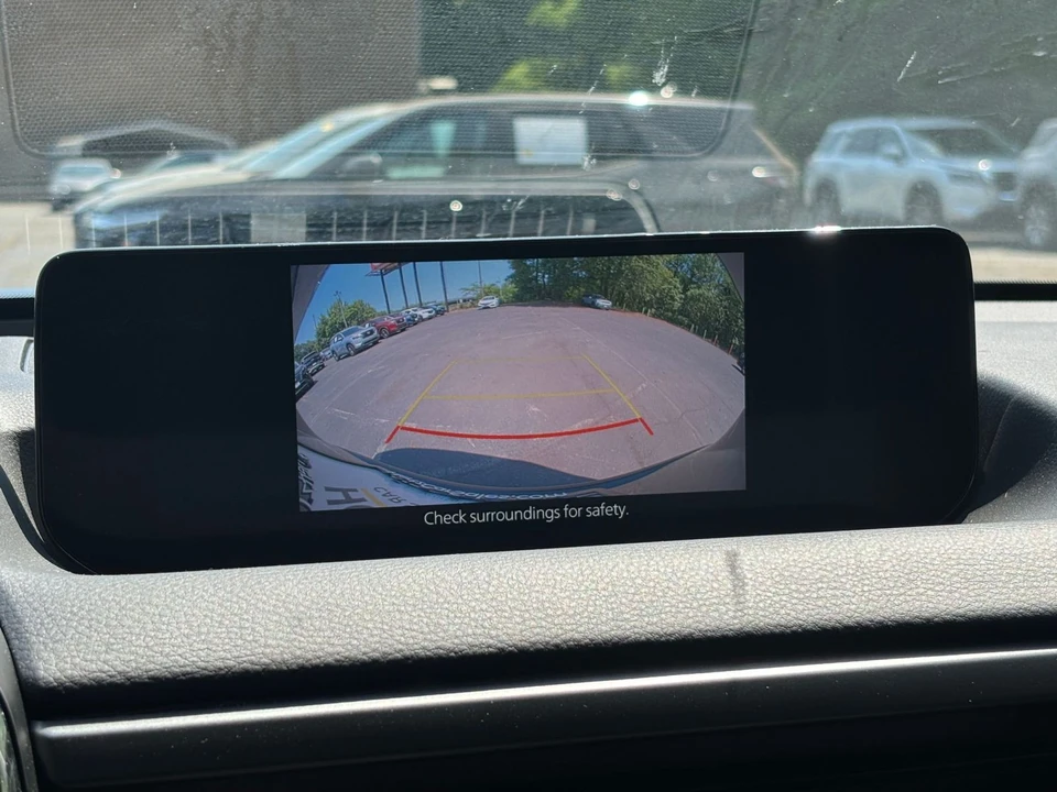 2025 Mazda CX-50 - Image 20 of 31
