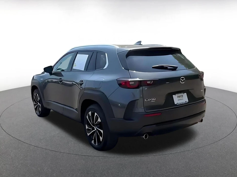 2025 Mazda CX-50 - Image 9 of 31