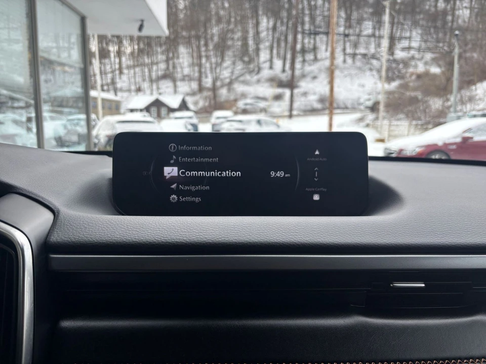 2025 Mazda CX-50 - Image 16 of 31