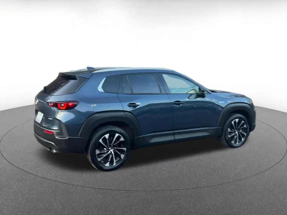 2025 Mazda CX-50 - Image 12 of 31