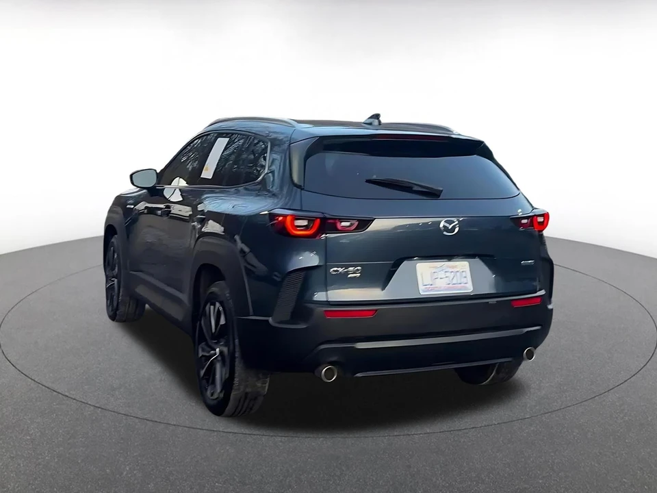 2025 Mazda CX-50 - Image 13 of 31