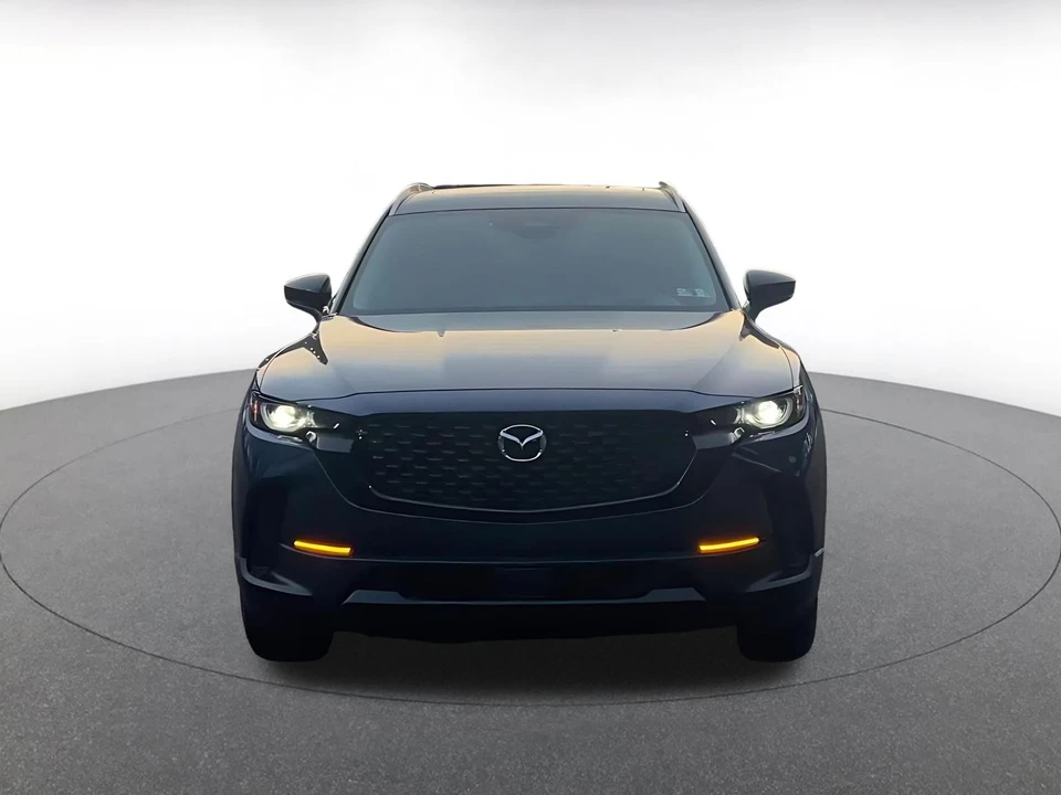 2025 Mazda CX-50 - Image 4 of 31
