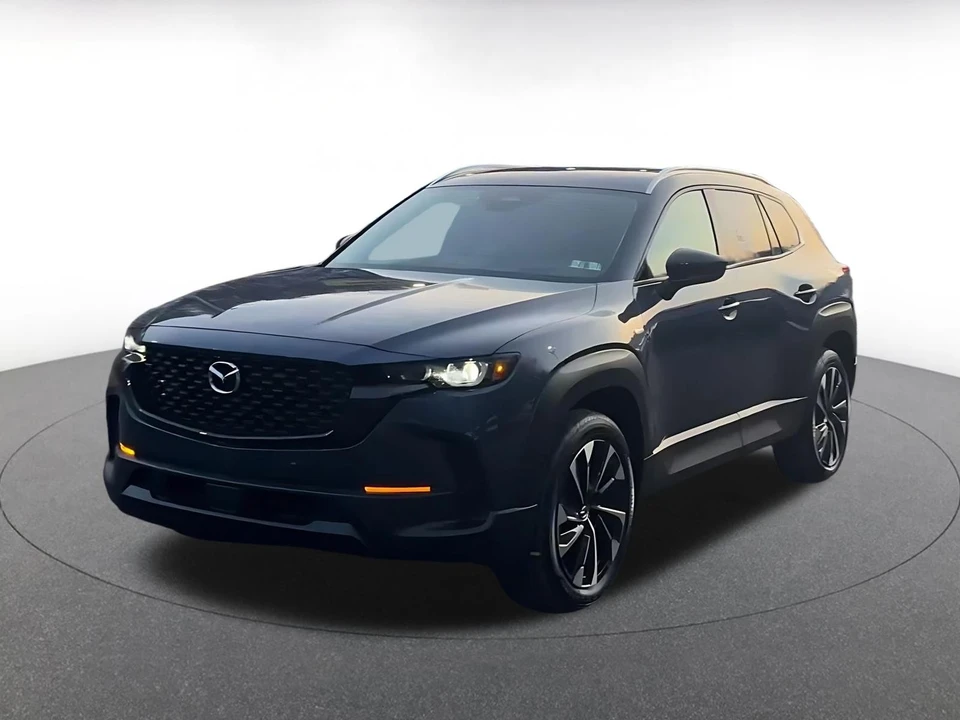 2025 Mazda CX-50 - Image 5 of 31