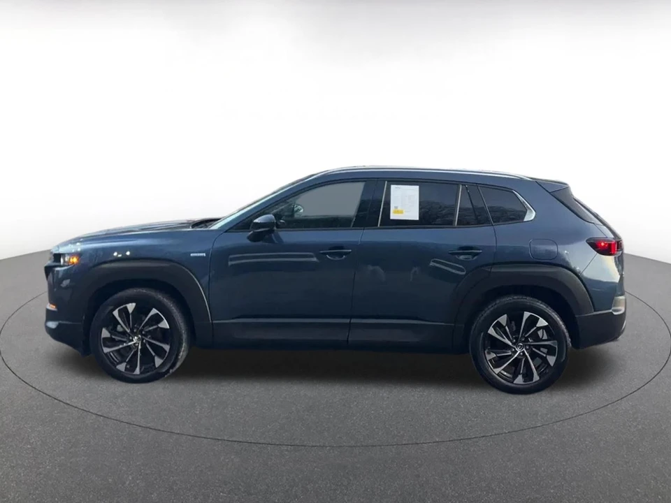 2025 Mazda CX-50 - Image 7 of 31