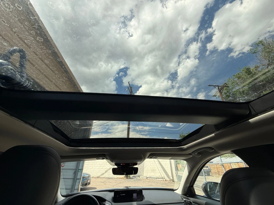 2025 Mazda CX-50 - Image 27 of 31