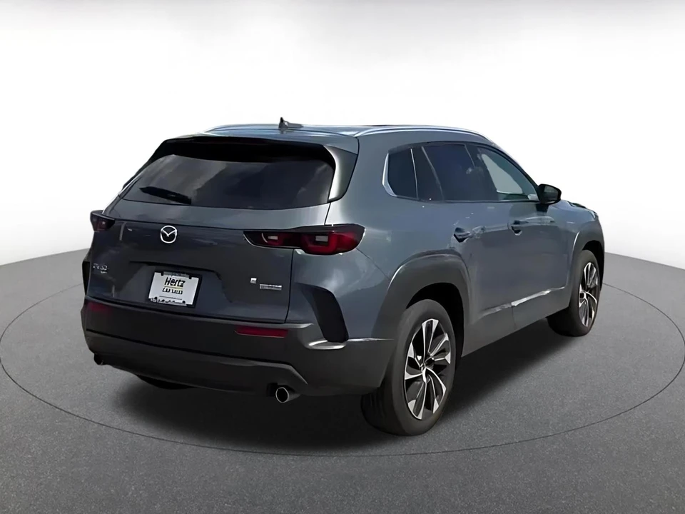 2025 Mazda CX-50 - Image 13 of 31