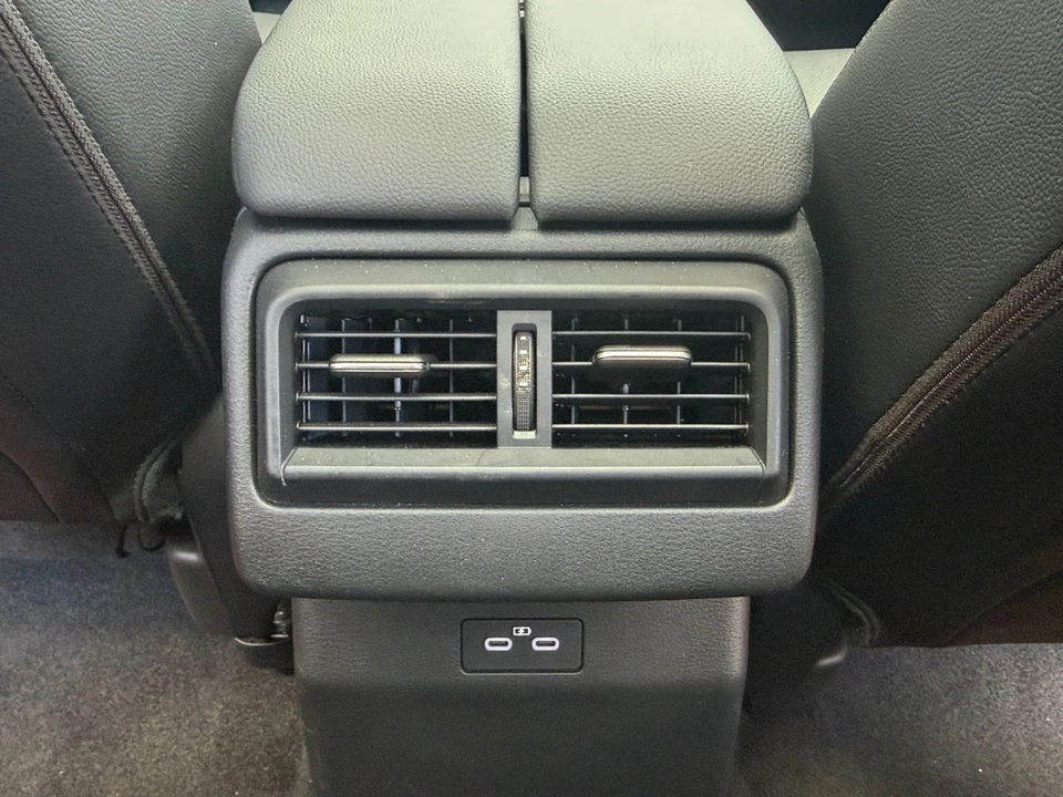 2025 Mazda CX-50 - Image 22 of 31