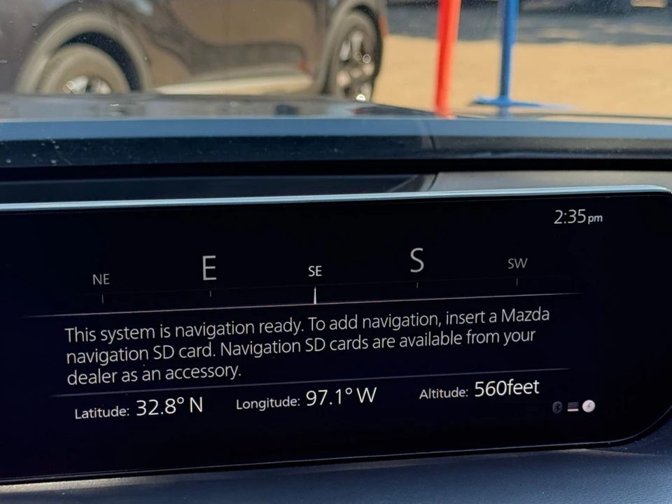 2025 Mazda CX-50 - Image 21 of 31
