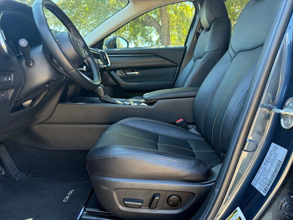 2025 Mazda CX-50 - Image 30 of 31