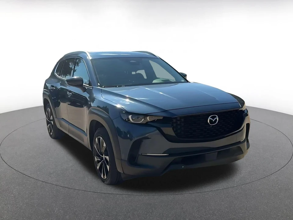2025 Mazda CX-50 - Image 3 of 31